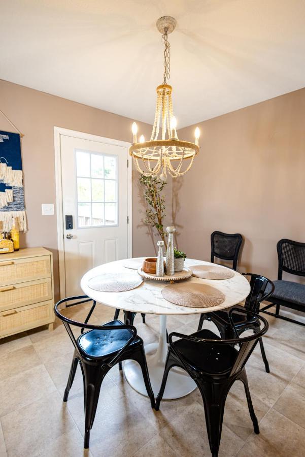 Lux - Downtown Oasis - Pool Table! Free Parking! Villa Lexington Exteriör bild