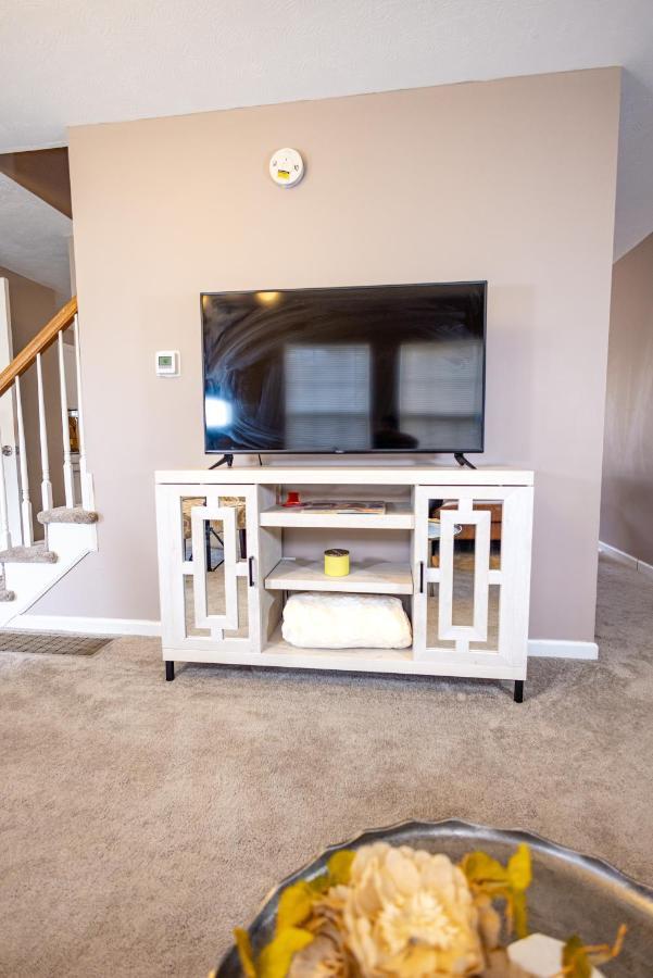 Lux - Downtown Oasis - Pool Table! Free Parking! Villa Lexington Exteriör bild