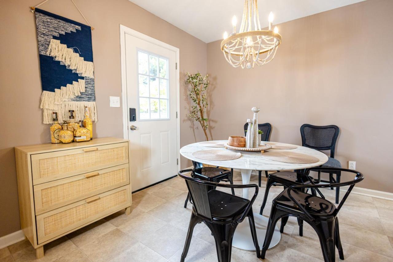 Lux - Downtown Oasis - Pool Table! Free Parking! Villa Lexington Exteriör bild