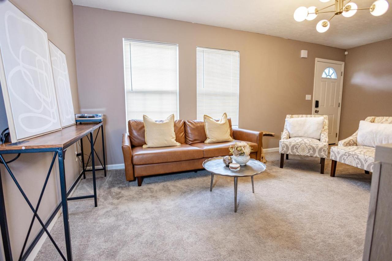 Lux - Downtown Oasis - Pool Table! Free Parking! Villa Lexington Exteriör bild