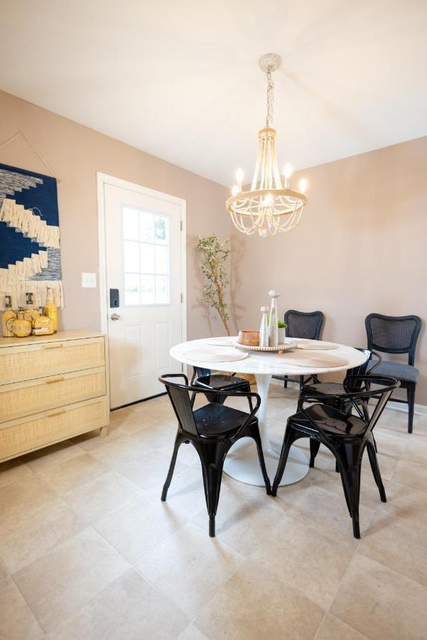 Lux - Downtown Oasis - Pool Table! Free Parking! Villa Lexington Exteriör bild