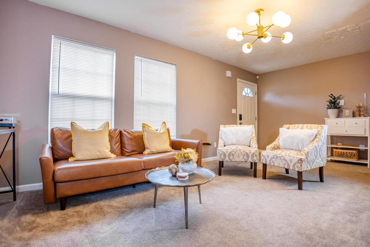Lux - Downtown Oasis - Pool Table! Free Parking! Villa Lexington Exteriör bild